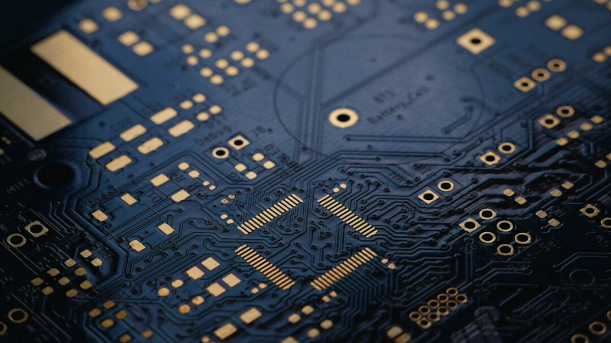 PCB intelligent et processeur pour tondeuses à cheveux AI, conçus pour la précision professionnelle du barbier et le contrôle adaptatif du moteur.